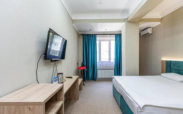 Kaier Hotel