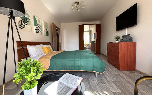 Besthome Novaya V Tikhom Rayone Flat