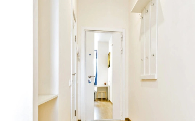 1 Laspace etazh 3 Apartments