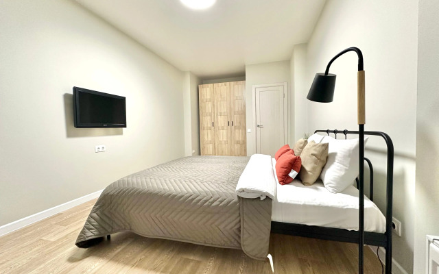 Komfortnyye v ZhK Grand Avenyu Apartments