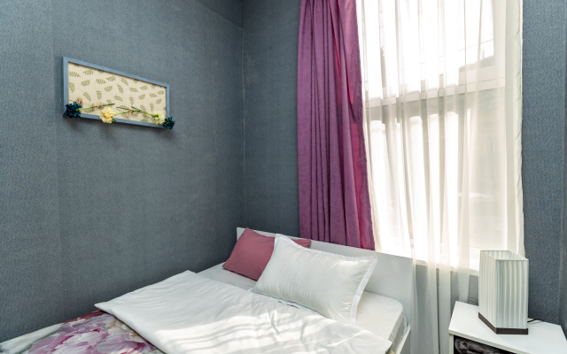 Charming Home At Old-Town Puri Square Apartments