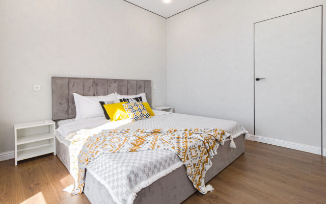Aruna Deluxe Apartment Flat
