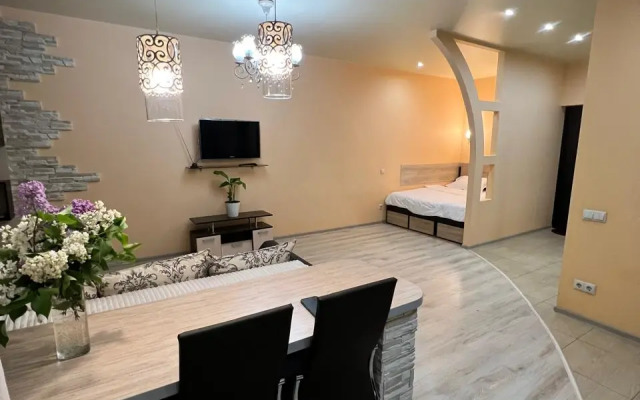Posutochno S Vidom Na Gorod Flat