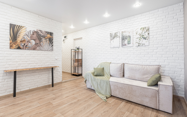 U Kremlya Flat