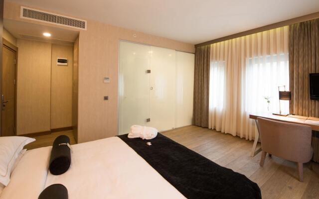 Boutique Saint Sophia Hotel