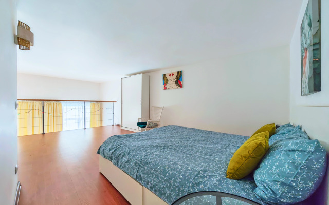 Apartamentyi Nevskij 18 Nikol I Mishel 1