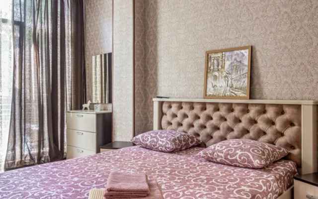 Na Dekabristov 17 Flat