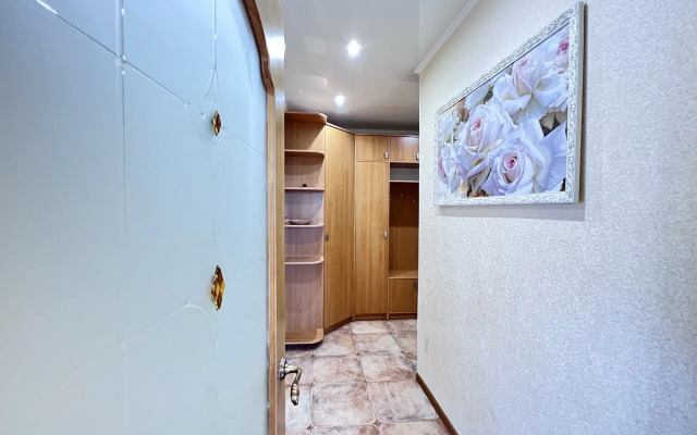 Na Naberezhnoy Dubrovinskogo 76 Flat
