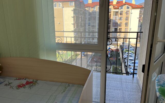 270 Suvorova 27k1 Apartments