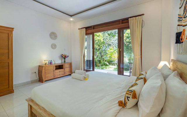 Manas Entire 2 Bedr Villa Private Jungle Pool -- 5 min Central Ubud Villa – Guest Rooms – Ubud