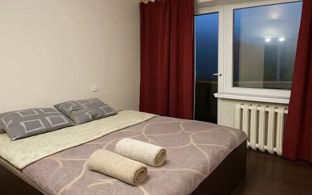 Апартаменты на Новомосковской 9