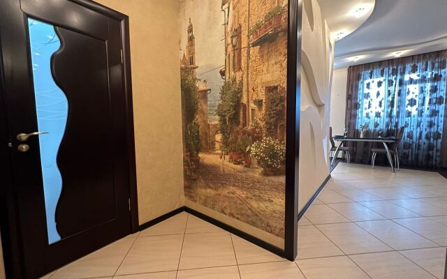 Na ulitse Lenina Flat