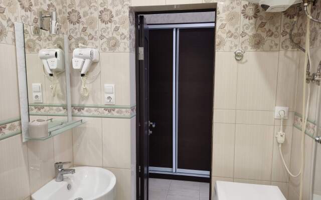 Studiya Na Demokraticheskoy 45a Apartments