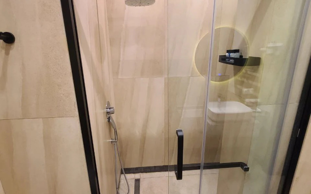 Bravo Hotel