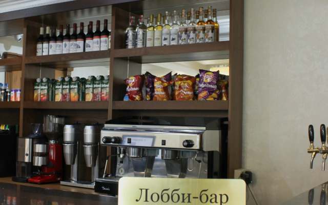 Imeni Chelyskintsev Hotel