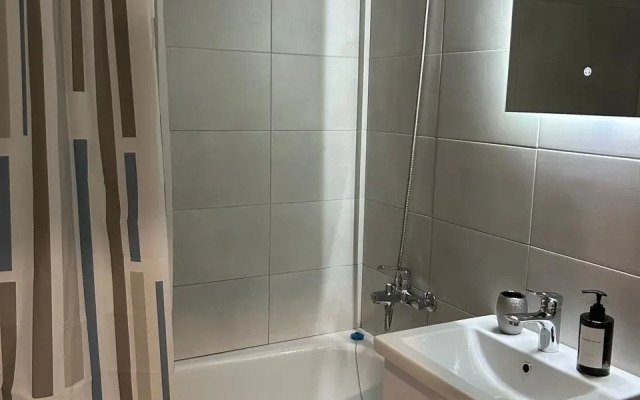 Na Gagarina 180 Flat