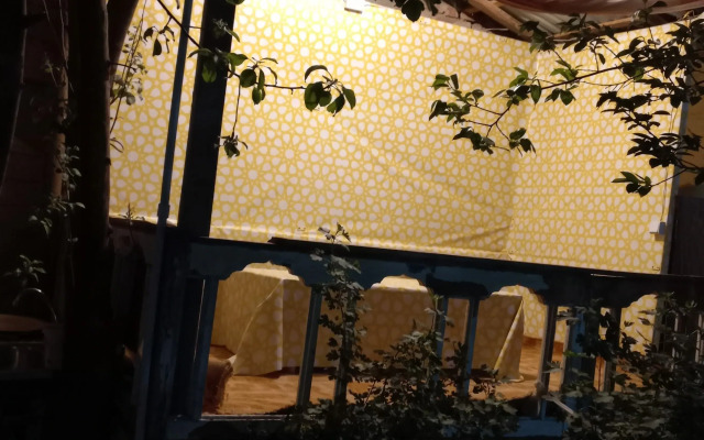 Raxat Guest House