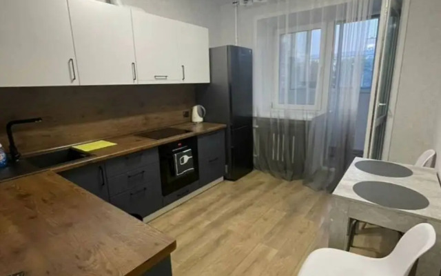 Uyutnaya Kvartira Nedaleko Ot Naberezhnoy Reki Amur Flat