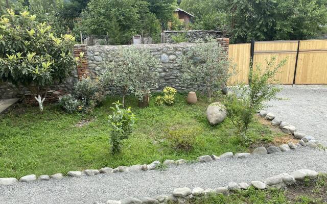 V Lagodekhi Guest House