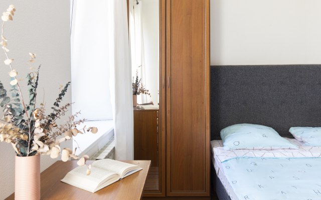 V naim na Troitskogo Living Quarters