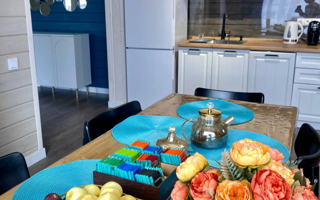 Частный дом дизайнерский великолепной уличной территорией