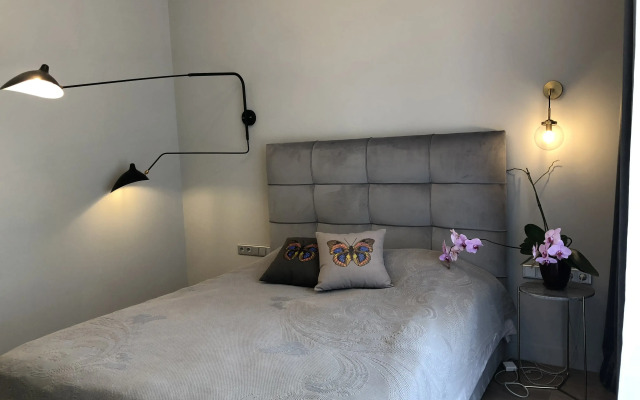 Chetyrekhkomnatnye Aktyor Gelaksi Apartments