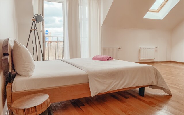 Chill Pill - centr - samozaseleniya 24/7 - 11 Apartments