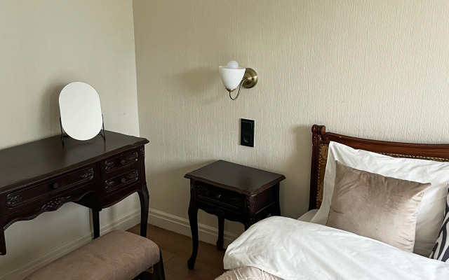 Апартаменты в Стиле Неоклассицизм