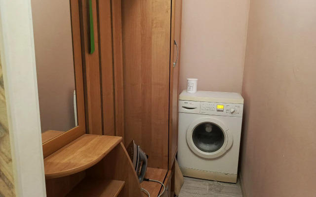 Квартира Уютная Возле Сказочной Аллеи