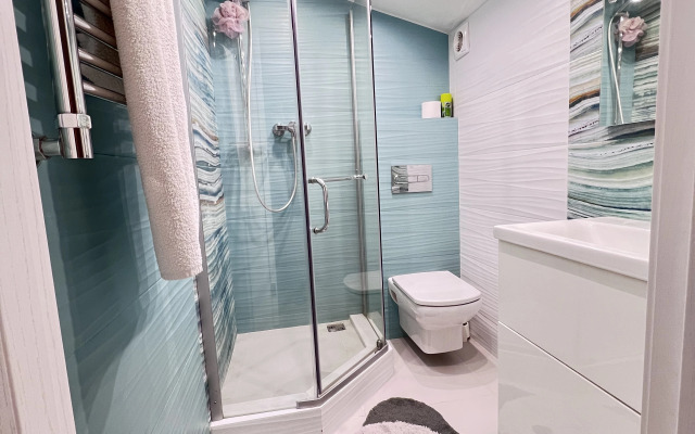 Stilnye Dvukhurovnevye Apartamenty Flat