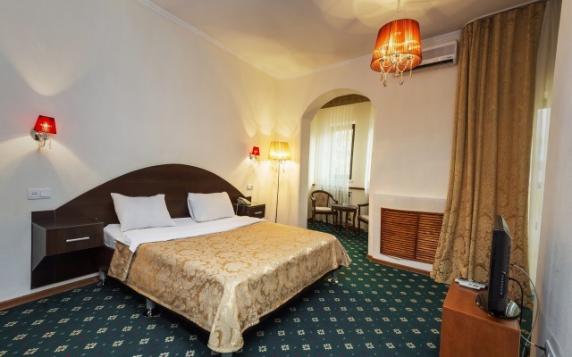 Staryij Melnik Hotel