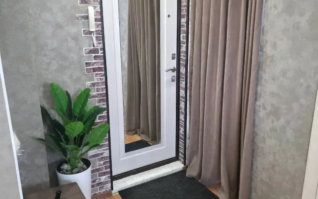 Квартира Победы 84