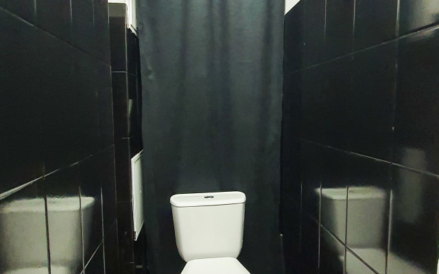 Апартаменты Тундровая 12 трехкомнатная