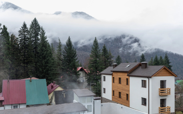 Gornaya Kadril Redance Hotel