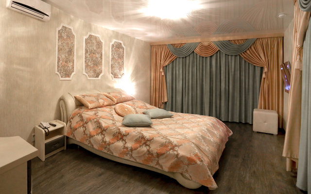 Гостиница на Пристанской