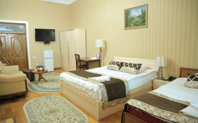 Almaz Guest House