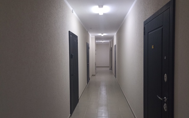 Dizaynerskaya Kvartira S Vidom Na Chernoye More Flat