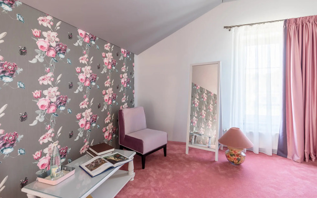 Myata Guest House