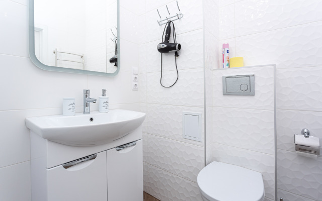 Апартаменты на Севастьянова