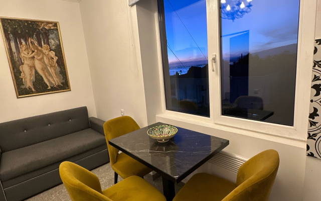 S Vidom na More Flat