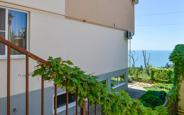 Квартира Уютное Гнездышко с панорамным видом на море