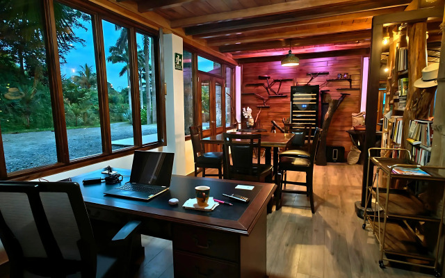 The River House Hotel