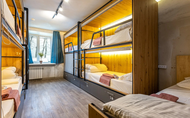 M&DHOST Hostel