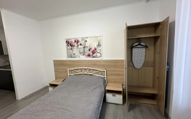 Nikolsky White Studio Apartments