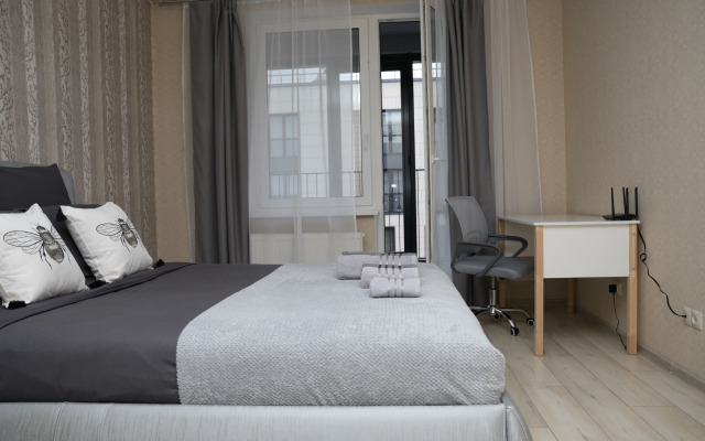 Svetlaya I Uyutnaya U Moskovskogo Vokzala Flat