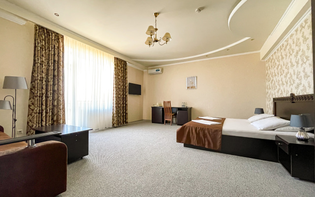  Avdallini Hotel