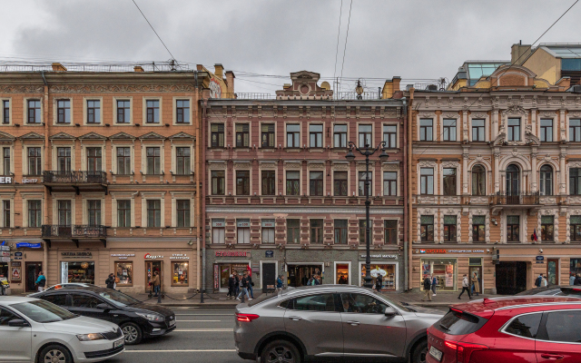 Апартаменты на Невском Проспекте 110