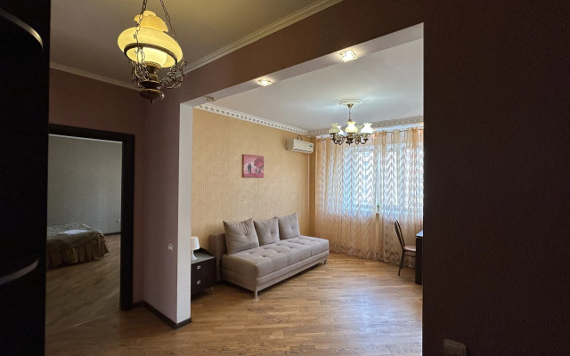 Dvushka Vozle Ufa-Areny I Tsentralnogo Rynka Flat