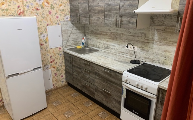 Na Arkadiya Shipunova 42 Apartments