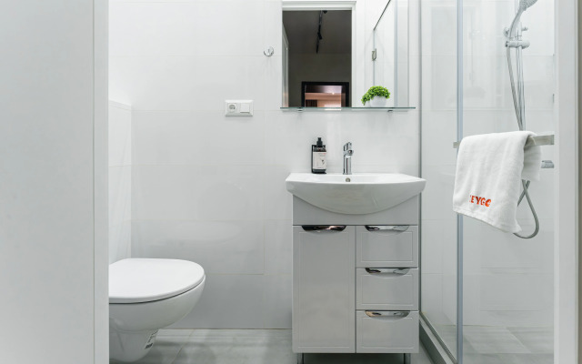KeyGo #0117, 1 Bedroom, Near The Opera House Apartments